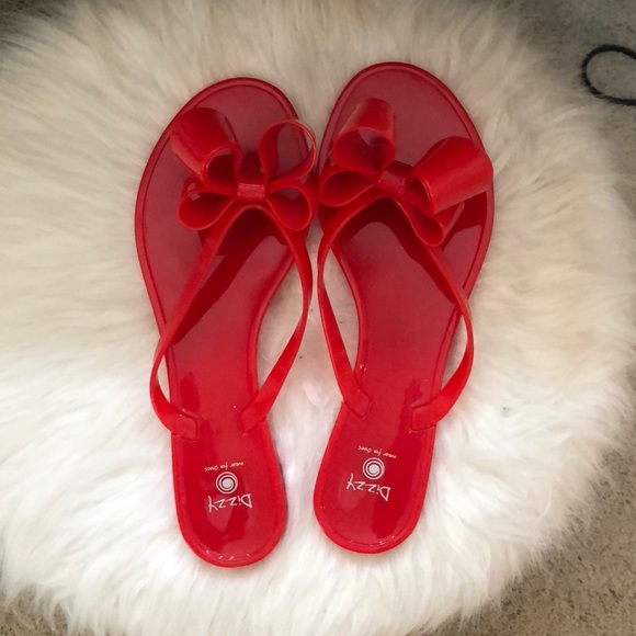 nordstrom valentino flip flops